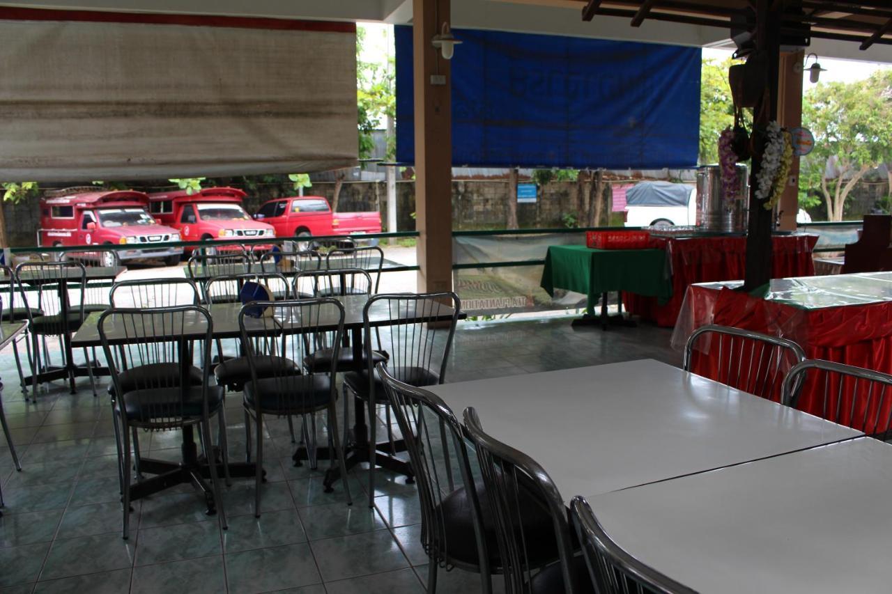 Oyo 75409 Premium The Family Hotel Chiang Mai Luaran gambar